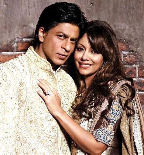 Gauri Khan Hospital : Khan Gauri Rukh Shah Anniversary Bollywood Couple ...