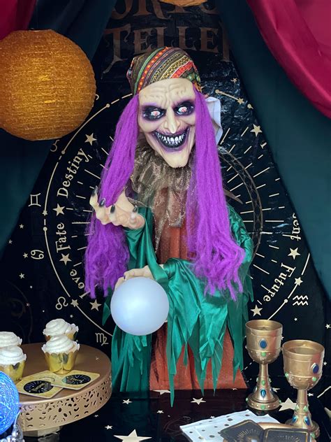 Gypsy Witch Fortune Teller Halloween Party Idea | Fun365