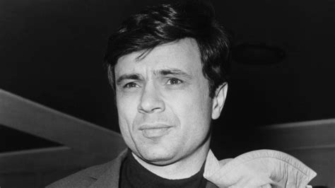 Robert Blake, 'Baretta' Actor Who Was Acquitted Of Wife's Murder, Dead ...