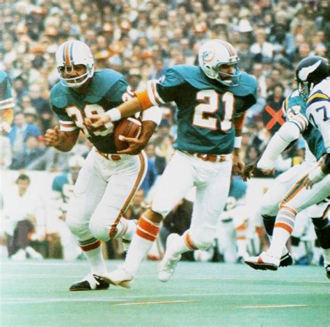 The Official Website of Larry Csonka – MY TEAMMATES BATTLES