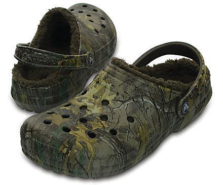 Make a statement in Crocs fur-lined clogs, now in camo! Great for ...