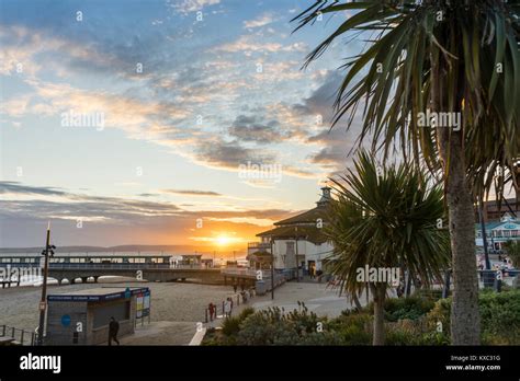 Bournemouth Beach Sunset - Bournemouth Uni Na Tviteru Sunday Sunset ...