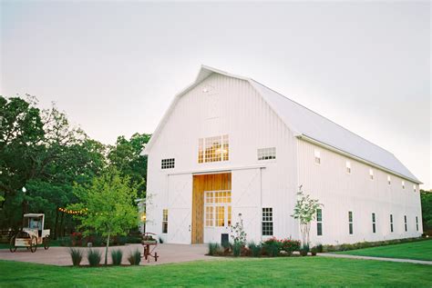 Rustic Destination Wedding Venues in the U.S.