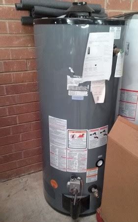 RHEEM 75 Gal. Gas Water Heater MD# G7575NR-G7575NR