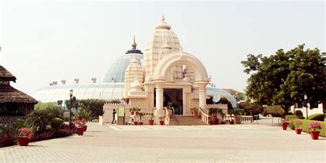 Vrindavan Chandrodaya Mandir (Timings, History, Entry Fee, Images ...