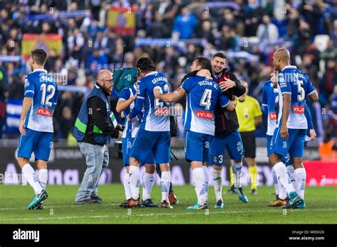 Rcd espanyol players celebrates the victory hi-res stock photography ...