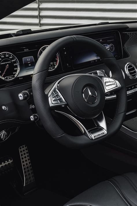 Vistale - S63 AMG Interior