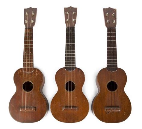 VINTAGE MARTIN UKULELES