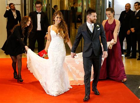 Shakira and Gerard Piqué Attend FC Barcelona Star Leo Messi's Lavish ...