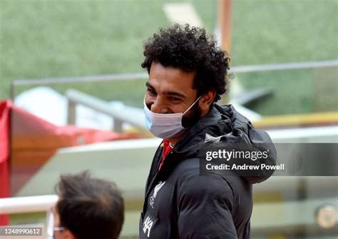 Mohamed Salah Face Photos and Premium High Res Pictures - Getty Images