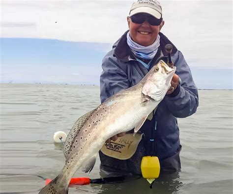 Baffin Bay Fishing Charters: Trophy Trout & Redfish Trips