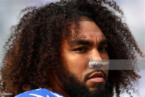 Leonard Williams of the New York Giants looks on prior to the game ...