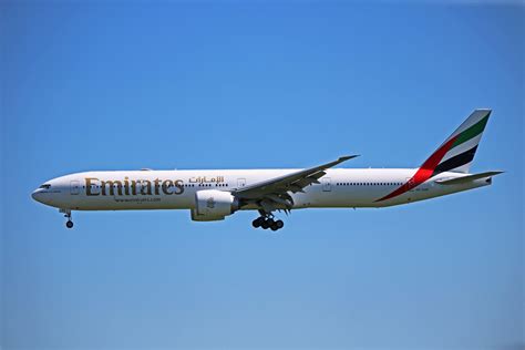 Boeing 777