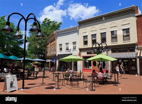 Historic Downtown Mall, Charlottesville, Virginia, USA Stock Photo - Alamy