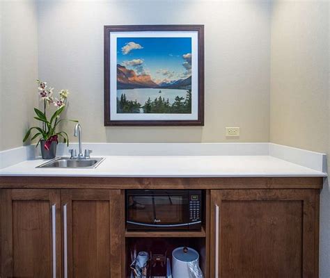 HAMPTON INN & SUITES WHITEFISH $99 ($̶1̶1̶0̶) - Updated 2022 Prices ...