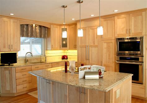 BKC Kitchen and Bath kitchen remodel: Crystal Cabinet Works, Lanesboro door style, Natural stain ...