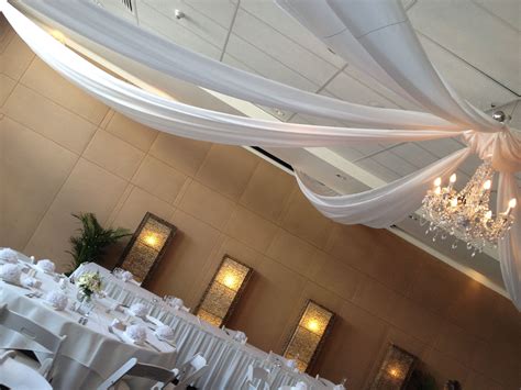 Interesting use of light boxes behind the Bridal Table. Restaurant Catering, Bridal Table ...