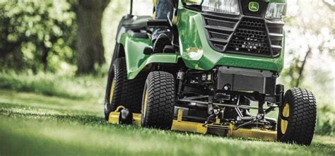 A Detailed Diagram of John Deere GT235 Mower's 48C Mower Deck