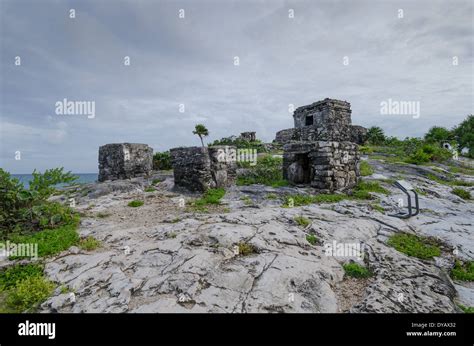 Tulum mayan city, mexico Stock Photo - Alamy