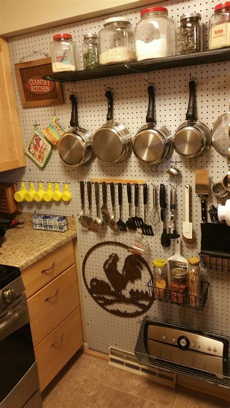 Pin by Lagben on Agencement cuisine | Kitchen wall storage, Pegboard ...