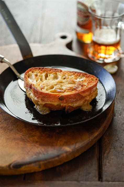 Welsh Rarebit Grilled Cheese Recipe | Leite's Culinaria