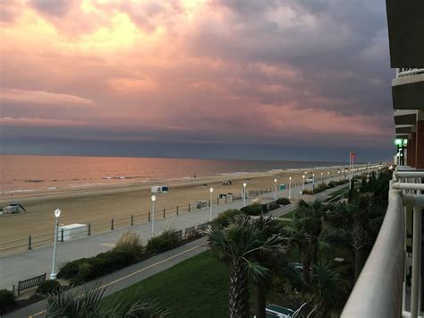 Virginia Beach Boardwalk - Virginia Beach, VA - Kid friendly activi... - Trekaroo