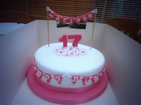 17th Birthday Cake I've made today!! #cake #birthday #17 #pink #bunting ...