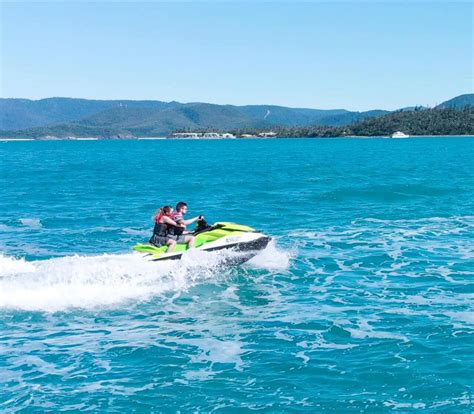 Jetskiing Tours Airlie Beach - 1 Hour Jet Ski Safari