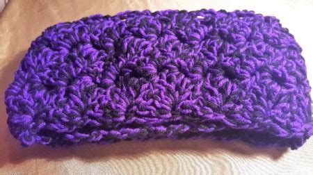 Cozy Fan Stitch Crochet Infinity Scarf | ThriftyFun