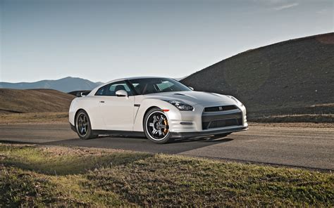 2013 Nissan GT-R Black Edition Verdict - Motor Trend