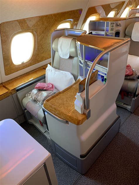 Emirates A380 Business Class Seats : Emirates A380 Class Business Seat ...