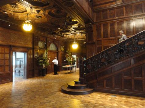 Cooper Hewitt Smithsonian Design Museum/ Andrew Carnegie Mansion | Art Nerd New York