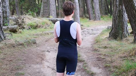 Leatt MTB 4.0 bib liner review – comfortable but careless with your ...