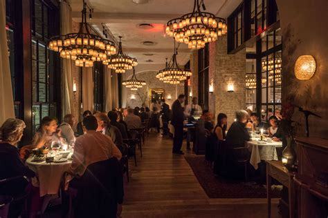 The Psychology of Restaurant Interior Design, Part 3: Lighting | Fohlio ...