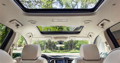 Discover the 2023 Buick Enclave Interior | Buick Lakeland