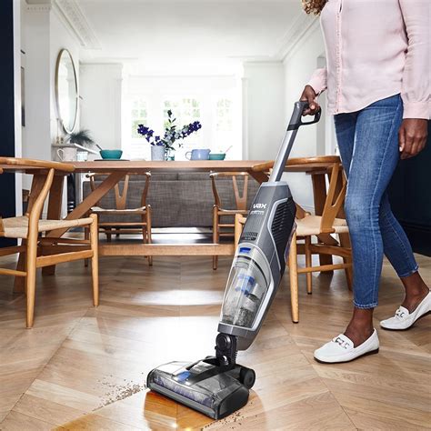 This Cordless Floor Cleaner Vacuums, Washes & Dries at The Same Time ...