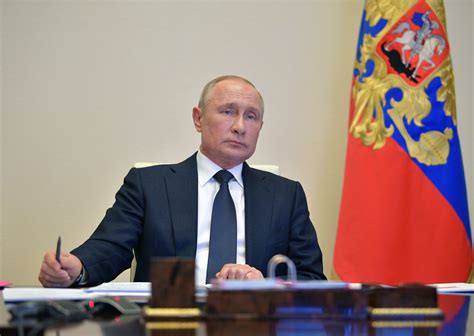 Trust in Vladimir Putin Falls to 14-year Low as Russia Government Faces ...