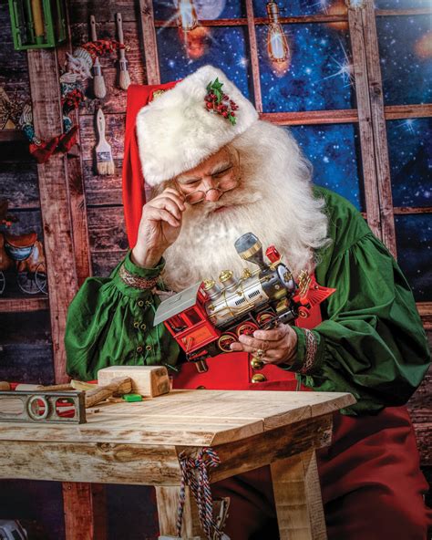 The Bristol Santa House Gives Visitors a Glimpse Inside Santa's Workshop - Rhode Island Monthly