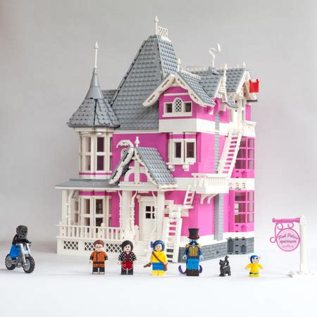 LEGO Ideas Coraline's Pink Palace Apartments Achieves 10,000 Supporters - The Brick Fan