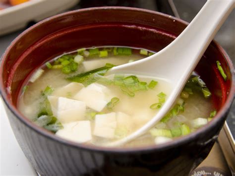 Miso Soup - Nutrition, Calories, Carbs, Salt Content - Ingredients