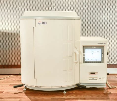 BD Becton Dickinson Phoenix 100 Automated Microbiology System 448100 - Pinnacle Medical Equipment