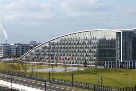 NATO Headquarters – SOM