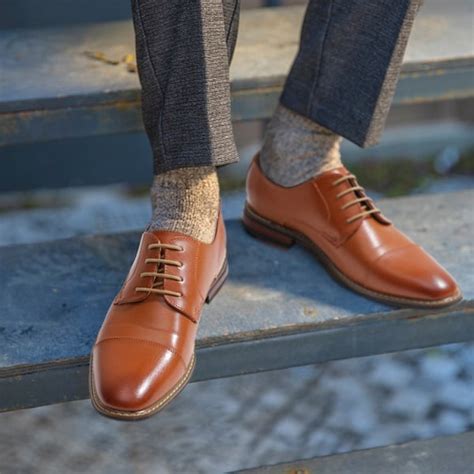 5 Must Buy Brown Oxfords for Men