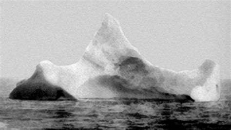 File:Titanic iceberg.jpg - Wikimedia Commons