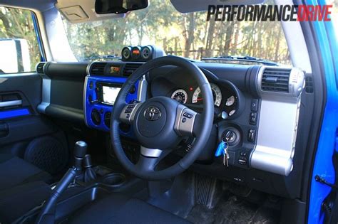 2012 Toyota FJ Cruiser interior