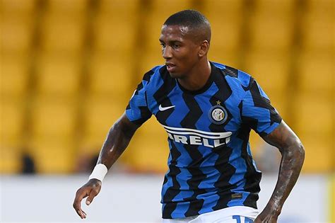 Ashley Young would leave Inter Milan for Watford 'right now' if ...