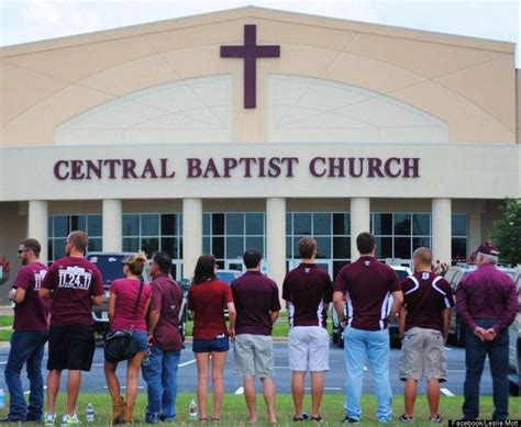 Westboro Baptist Church Protester Bull-Rushed At Military Funeral Protest (VIDEO) | HuffPost