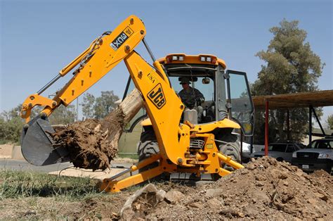 File:JCB 3CX Backhoe loader.jpg - Wikipedia