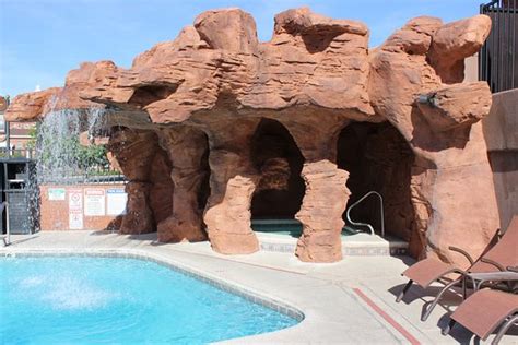 BEST WESTERN CORAL HILLS $76 ($̶9̶5̶) - Updated 2018 Prices & Motel Reviews - St. George, Utah ...