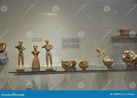 Minoan Archaeological Museum Interior from Heraklion in Crete Island Editorial Stock Photo ...